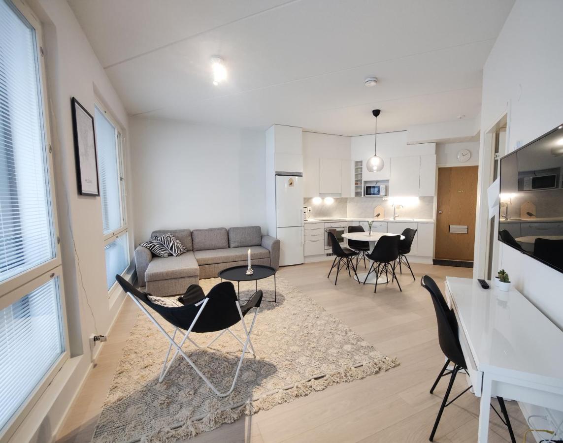 Peaceful Nordic Home For 5 / Near City And Airport Хелзинки Екстериор снимка